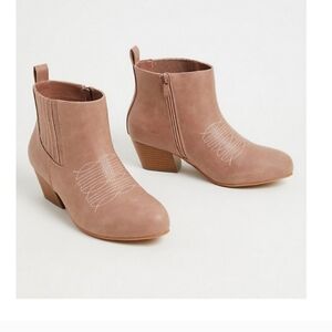 Nwt torrid booties size 10w